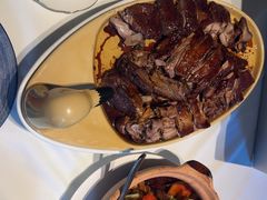 -八府香鸭·啫啫煲(华山路店)