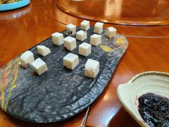 -诺敏塔拉奶茶-布里亚特包子-手把肉(锦都会店)