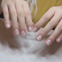 -Fanni美甲美睫皮肤管理