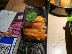 -丫丫厨娘·柠檬鸭(江南蓝鲸世界店)