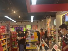 -好特卖HotMaxx(杭州滨江宝龙城店)