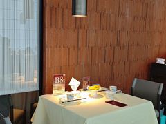 -千百味红餐厅·非遗江西菜(绿地双子塔总店)