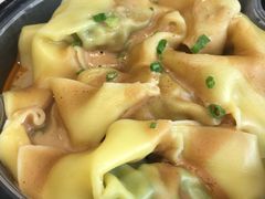麻酱荠菜大馄饨-东泰祥生煎馆(重庆北路店)