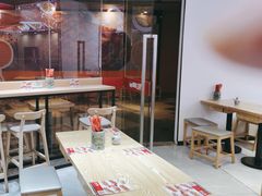 -魔都三兄弟酸辣粉·蘸卤炸串(虹桥万科店)