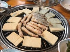 -唯成•韩国炭火烤肉 유성고기