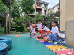 -吉的堡幼儿园(复地花屿城分园)