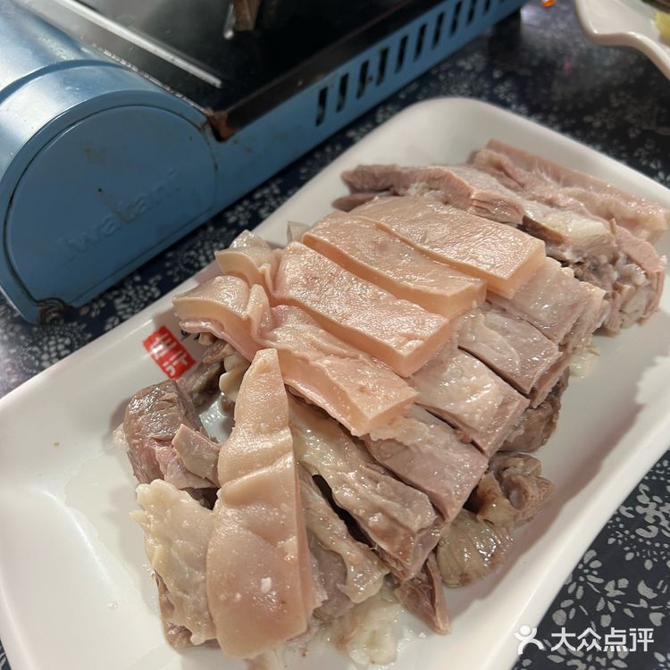 伏羊节指南：如何在113天里吃垮15只羊？