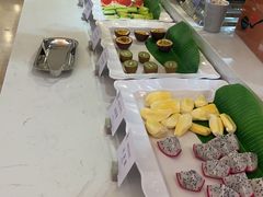 -腾阁自助餐厅(朝林广场店)