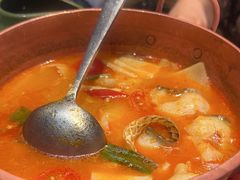 -云海肴·汽锅鸡·云南菜(天山百盛优客店)