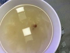 -渝之汇牛肉豌杂面