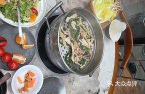 Steam-Steamed Free-Range Chicken