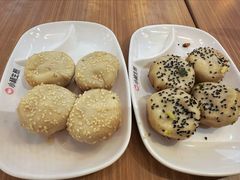 -小杨生煎(杭州东站店)