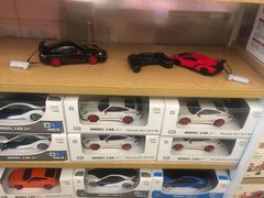 -名创优品(天津市河东万达广场店)