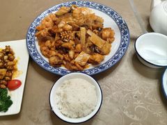 -金牌餐厅·天津菜·八珍豆腐·老爆三(瓷房子店)