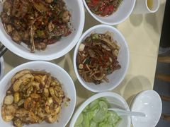 -笨罗卜浏阳菜馆(太平街店)