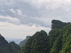-富正毅三下锅·湘西韵味(天门山索道店)