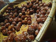 -邓记新一代糖油果子(四川煤管局供销公司职工宿舍店)