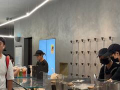 -喜茶(深圳万象城黑金店)