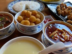 -炉小二铜锅牛蛙•川湘菜(三里屯店)