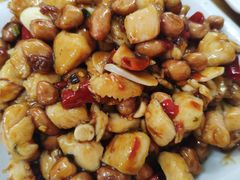 -黑皮酸菜鱼(三山街店)