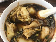 -笑来喜馄饨小笼工坊店(湖滨街店)