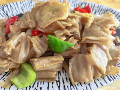 -天天向上素食餐厅(五台山店)