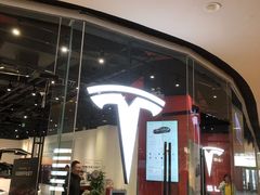 -TESLA 特斯拉(北京颐堤港体验店)