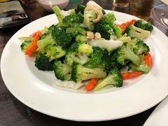 -雪湖煜辰鱼头老店(雪野湖店)