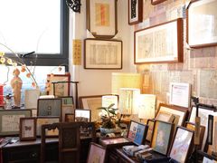 -邊城書店