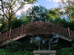 -七彩云南古滇温泉山庄