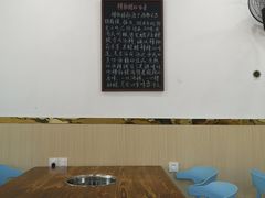 大堂-老何家后安粉·糟粕醋海鲜火锅(三亚湾椰梦长廊店)