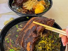 -小龙大肉面馆
