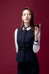 -onlygirl摄影美学馆高端定制(江滩店)