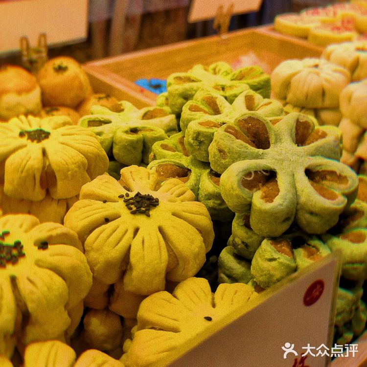 长安果子 | 不如吃饼去～西羊市老安家糕点一口繁花超满足！！