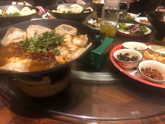 -百味地锅鸡(二店·财校分店)