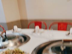 -哈尔滨烧烤·山河村铁锅炖(交大店)