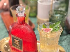 山茶茉莉小香风-秘密旅行Bonjour(黑金冠 江南西店)