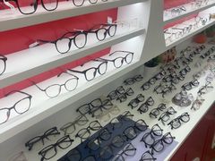 -美空眼镜·星趣控·新乐学·控优点合作店(周浦万达店)