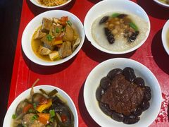 -蓝田九大碗民俗食府(蓝田店)