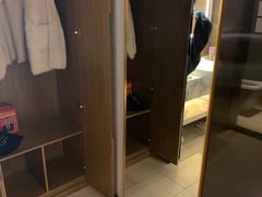 -潮漫酒店(北京通州环球度假区临河里地铁站店)