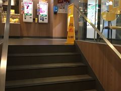 -麦当劳(中山大道中店)