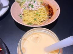 -麻六记(凤凰汇店)