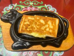 甜奶酪馅饼-格日勒阿妈蒙古厨房(大召店)