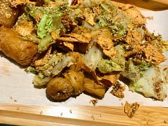 -八月美食小馆(银泰城总店)
