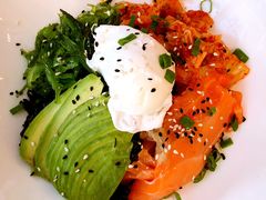 生三文鱼拌饭-Moka Bros 摩卡站(西单大悦城店)