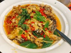 -渝信川菜 · 川味家常菜(财富购物中心店)