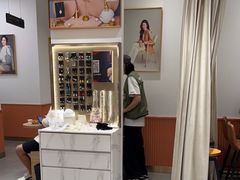 -海马体照相馆(万菱汇店)