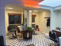 -理昂男士理发店 Barber shop