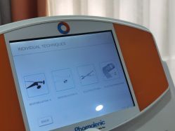 -震元堂母婴护理中心