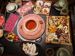 -菌自由丨野生菌火锅特色庭院餐厅(丽江古城店)